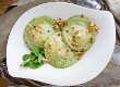 Ravioloni de rúcula recheado com ricota e nozes                                                     