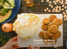 Falafel de Ervas com Pistache 